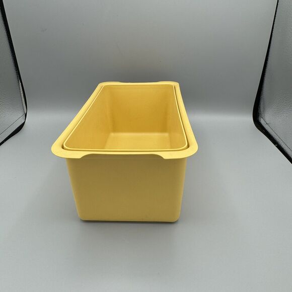 Vtg Tupperware Bread Box 171-5 and Lid 172-2 Harvest Gold Almond Kitchen Camping - Picture 13 of 16
